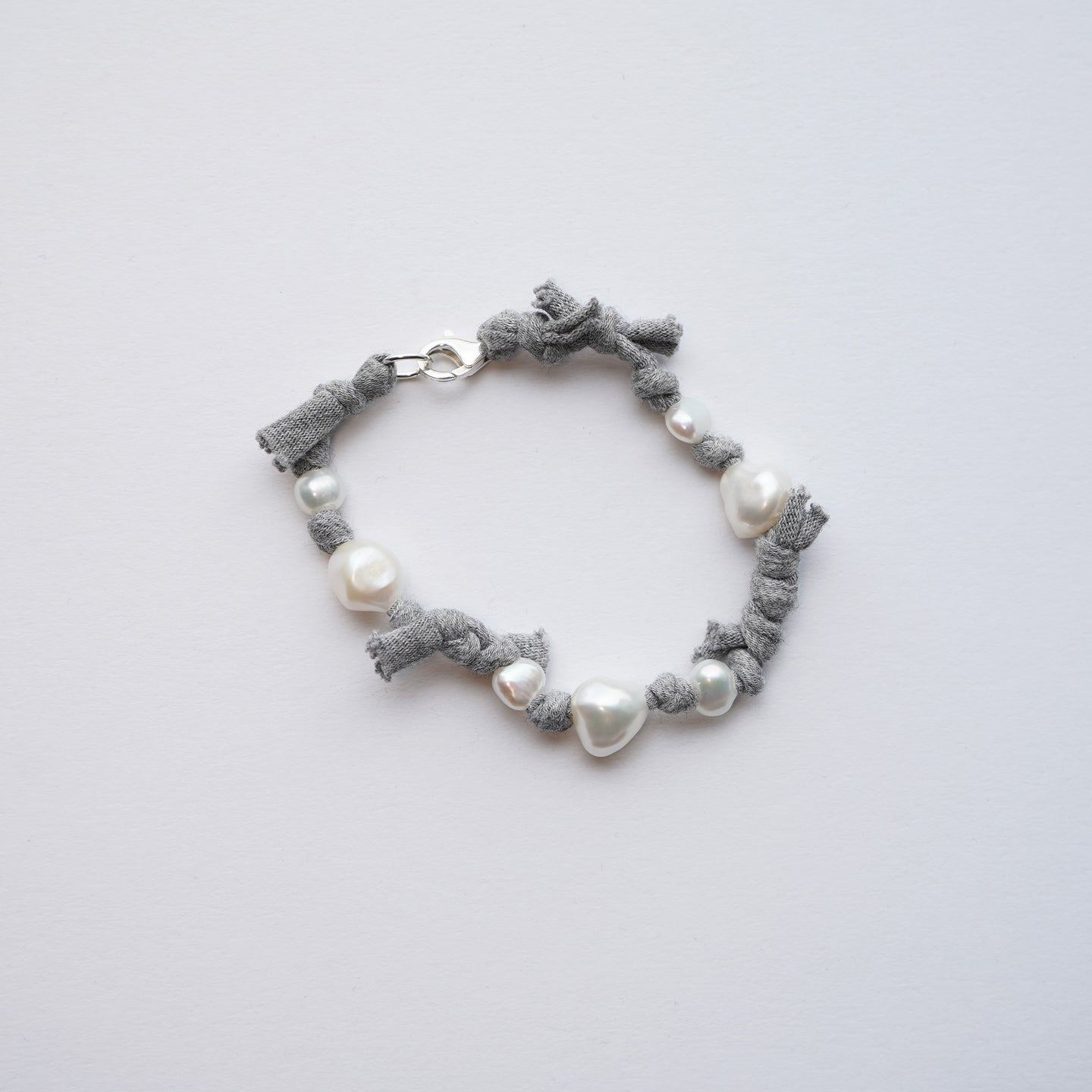 006 Grey marle | white pearl